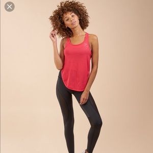SOLD❗️❗️Gymshark breeze vest coral - SMALL